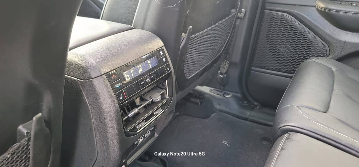 جيب شيروكي ٢٠٢٤ فول لمتد. سبعة راكب مصلح جاهز ترهم كتاب شهداء حاليآ للميناء السعر ٢٥٠ $ مع مجال بسيط
للإستفسار، ***********
