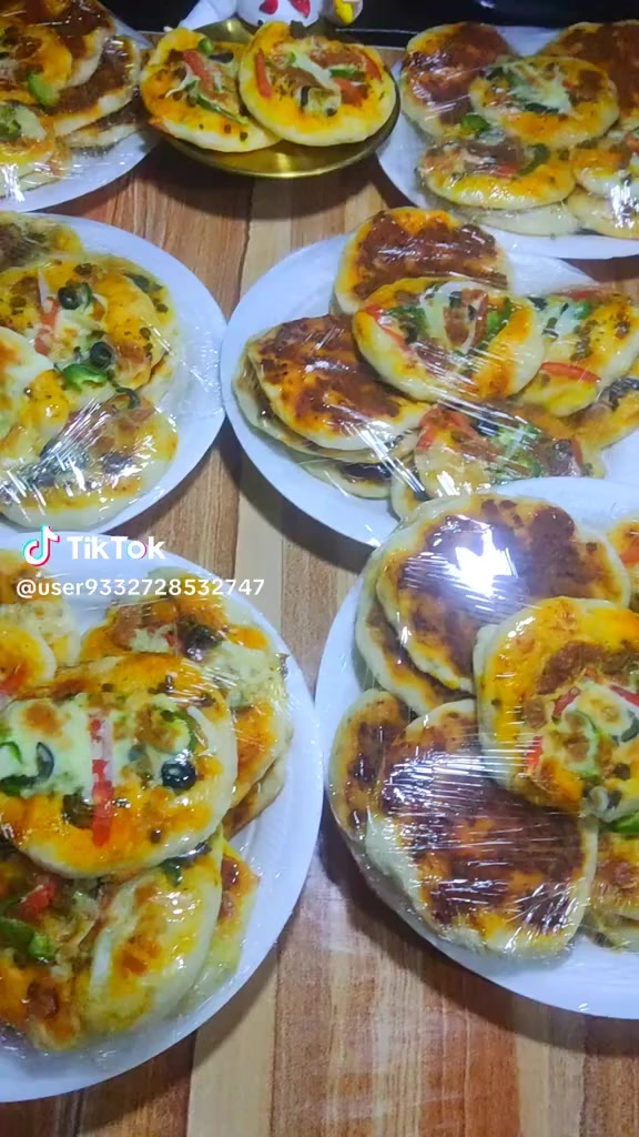 تجهيزات رمضانيه حسب الطلب والاستفسار والاتصال على الرقم واتساب فقط ***********
