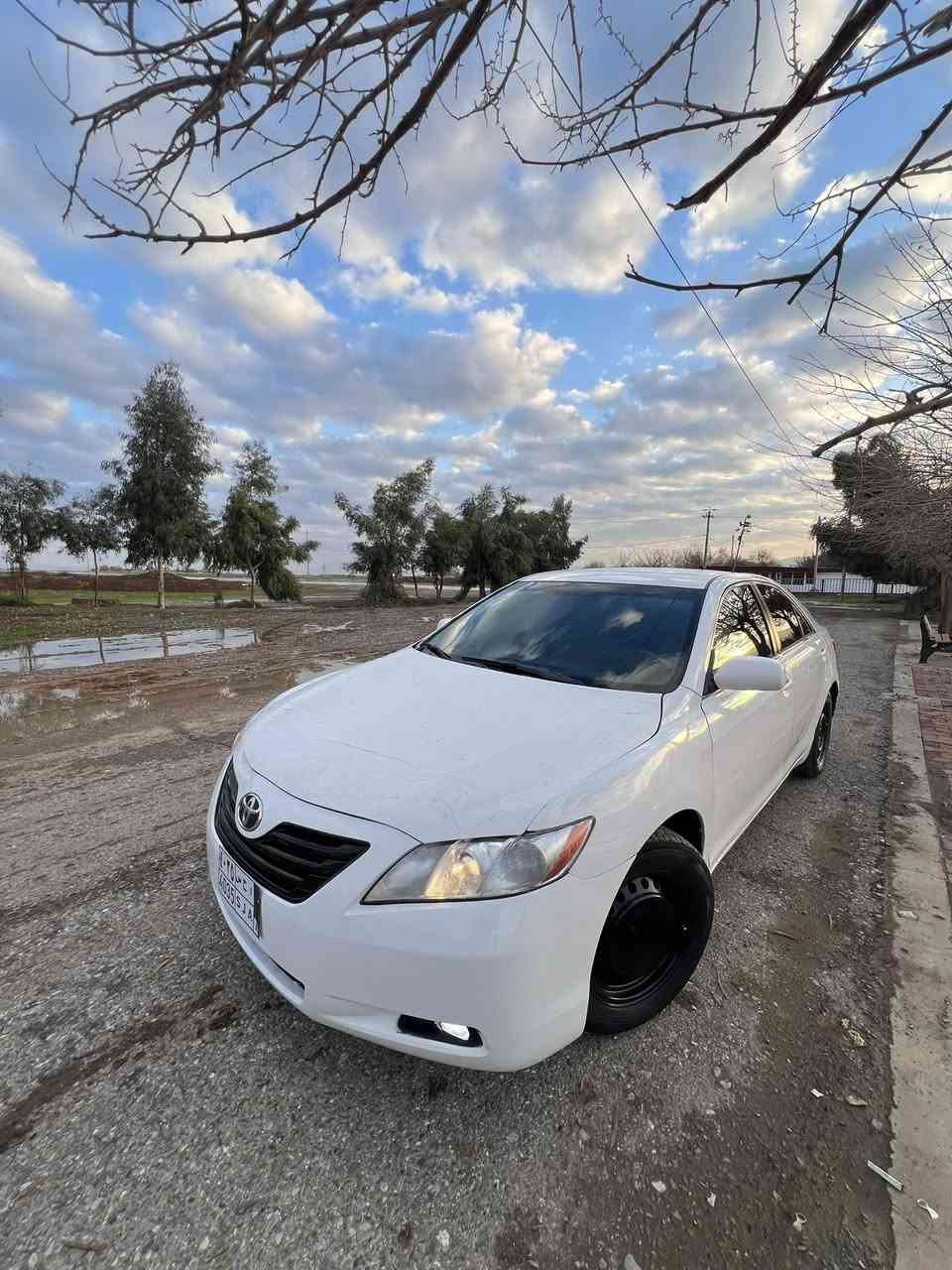 ماشاءالله له مالي هه موولايه ك
بؤ فرؤشتن يان گؤرينه وه 
كاميري بڕاوه ي دوبه ي
مؤديل ٢٠٠٩
لؤك لؤك ده عامي بؤ ده عامي  به شه رت 
كئري و مه كينه و كاره باي به شه رت
ته بريد ساردووگه رم به شه رت
چركه ي تيانيه 
رؤن و شتي تازه گؤراوه
به ردي گزؤزي بيلادي تيايه
٦سيدي 
سه ياره كه هه موو گياني به شه رت شوخت و چالي نيه
كامل زينؤن 
سعري ٥٥معامه له گؤرينه وه ش ده كه م به سه قه ڕي جوان
ژماوه ***********وه تسئاپ و ڤيبري له سه ره
