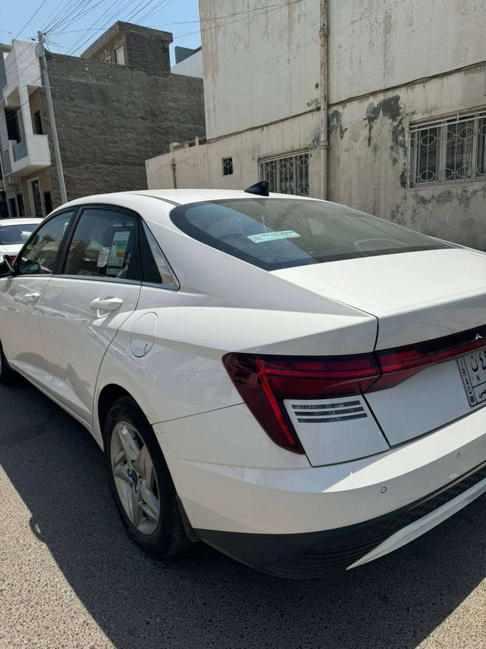 السلام عليكم هونداي اكسنت 2024 خليجي فول 1/1 السياره عله وضع الشركه ماشيه 27 الف اخت الزيرو .رقم بغداد .مكان السياره بغداد الجديده 
السعر 146 
*********** موجود وتساب

