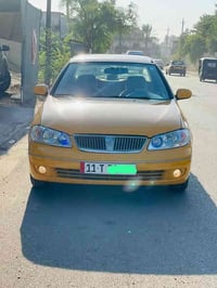للبيع نيسان سني ٢٠٠٦ بليته زركه ياباني سياره ما بيها اي ضربه تخم تاير ...