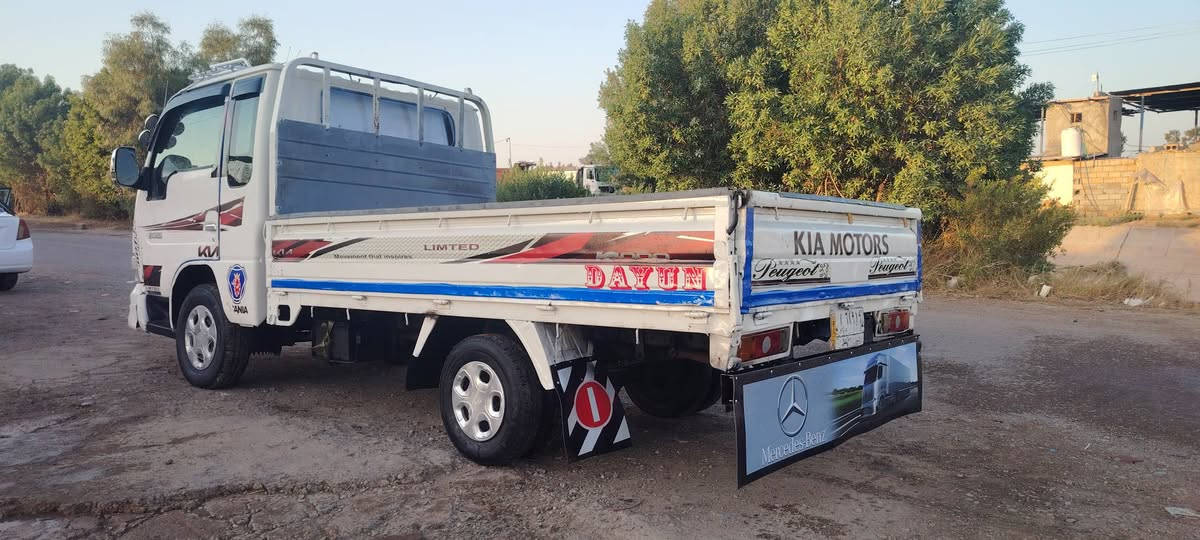 يالله السلام عليكم
للبيع كيه سامسونك رقم الانبار الماني 

صبغ حزام للجماليه 

مكينه كير جدد قبل يومين شديتهن 

اكسل شاصي رقم شاصي كفاله

تخم تاير نضيف  

دوشمه تفصال

                    ملاحضه المحجر مو وياها 

مكان السياره بغداد اطراف التاجي 

السعر 45

***********

***********

اتصل وبيك خير وتدلل
