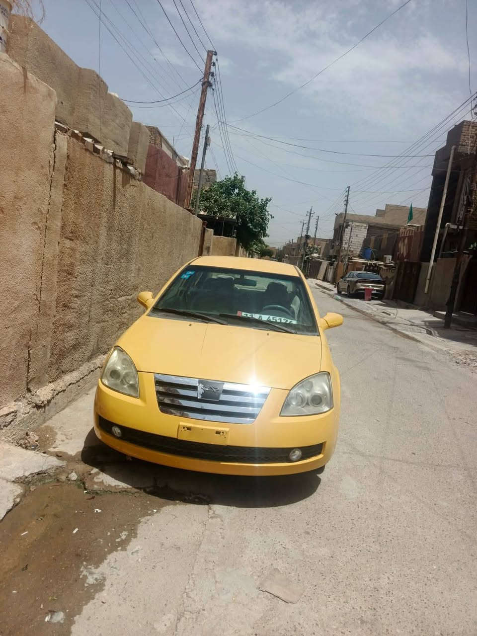 اسلام عليكم شيري للبيع موديل 11
ارقام إنكليزي تحويلها ثاني يوم ودخل هزه 
محرك وكيره مل كامري ابو جف صدر امامي خلفي جديد كهربائييت كله شغل تايرات انضف باتري جديد كل جديد 

الله شهده السياره مل جناي مكاني بغداد الزعفرانيه وهاذ رقمي للتواصل رجاءن الي مو شراي ليتصل ***********
