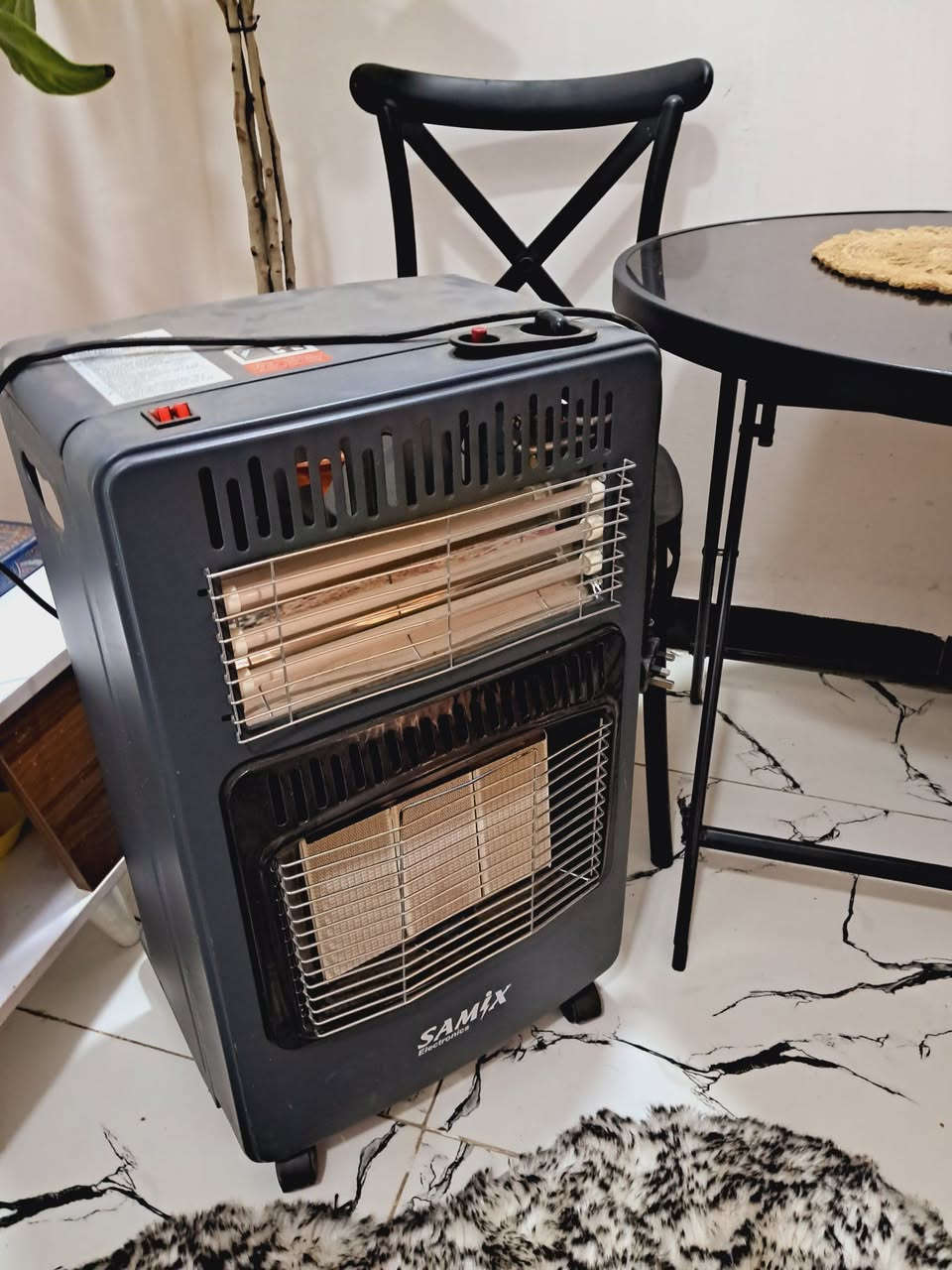 سلام عليكم مرخصت الادمن أغراض للبيع مكان لبياع شرطه الخامسه اي استفسار خاص غراض كلهن نظيفات شري خاص او اتصال عل رقم ***********
