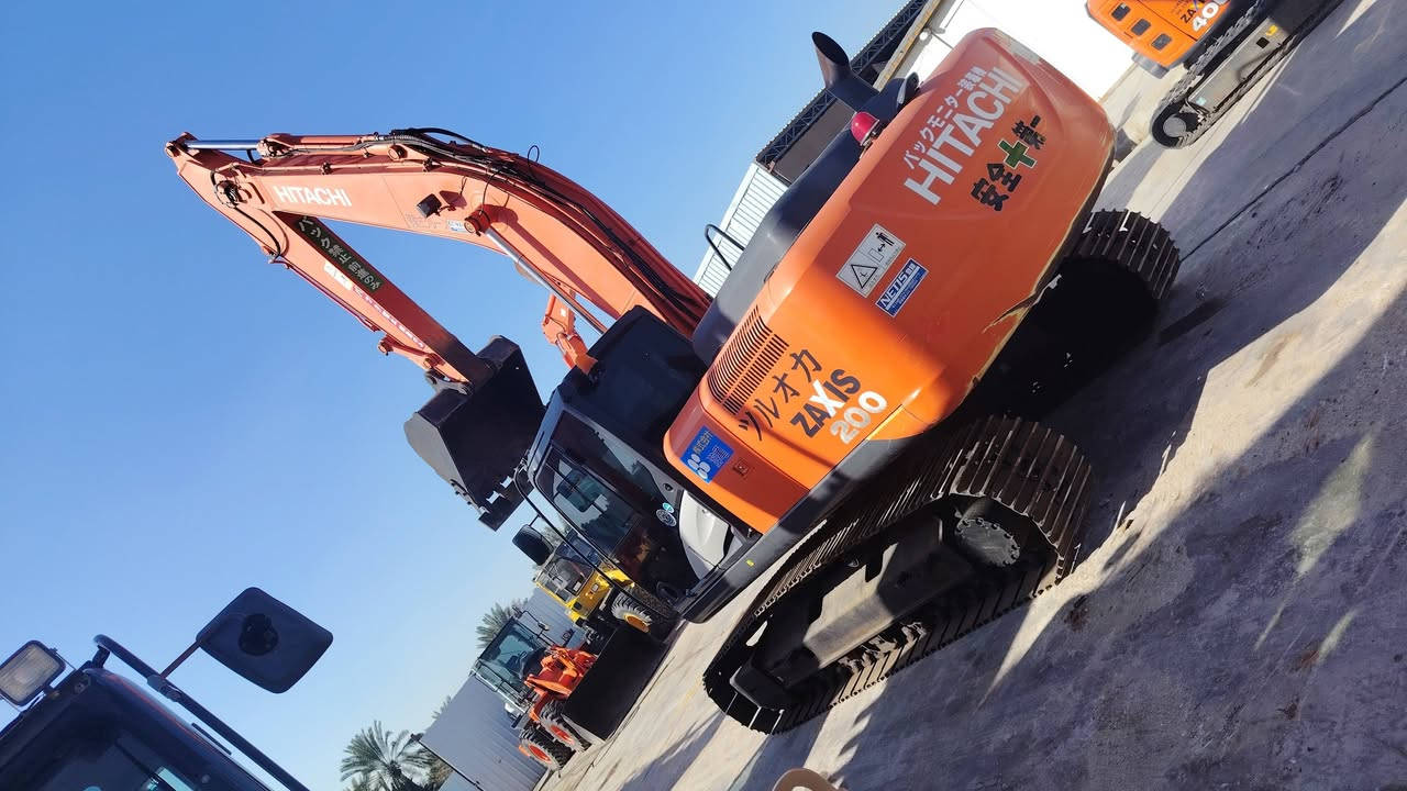 اللبع حفاره بي 5 حجم 200.
***********
***********
