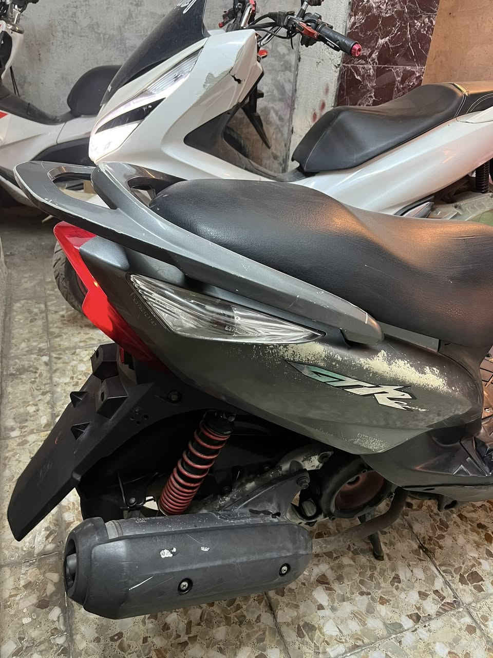 سلام عليكم
ثعلب 140 مكفوله من مكينه وسرقه 

دراجه حلوه مرتبه مال جنايه 
ملاحضه بيخ فقط فتحه تكرمون بل دواسه مال رجل مبين بل صوره فقط 

سعر 950 قفل 
مكانه بلديات 
هاتف ***********
