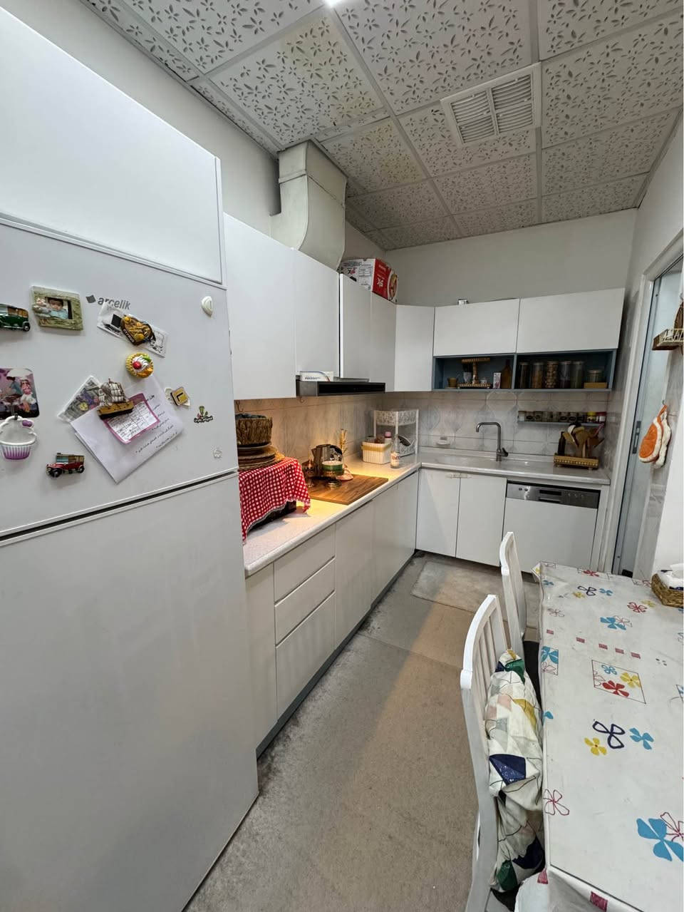 خانوبؤفرؤشتن 99 زانكو 100م 
منزل للبيع في اربيل 99 زانكو 100م 
*********** أربيل, العراق
