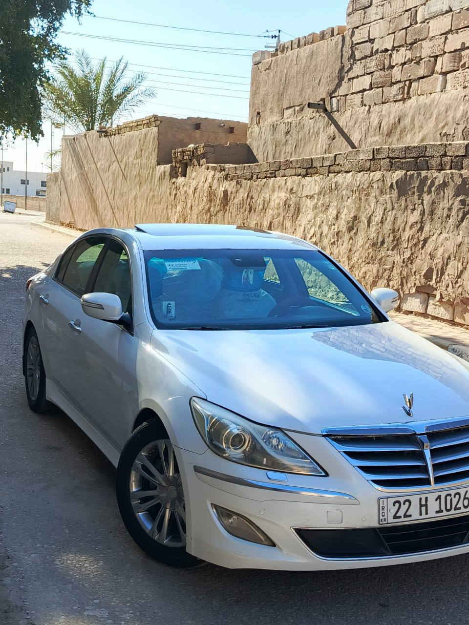 سلام عليكم جنيسز للبيع او مرواس بجيب 14,15,16,17وانطي فرق سيارتي مديل 2013خليجيه فول موصفات رويل ماوسين تحكم ستيرن رادارات حساسات خلفيه اماميه صدر جديد سياره بيها هواية موصفات ادوخ 
السعر 145وبيها مجال بصيط***********
