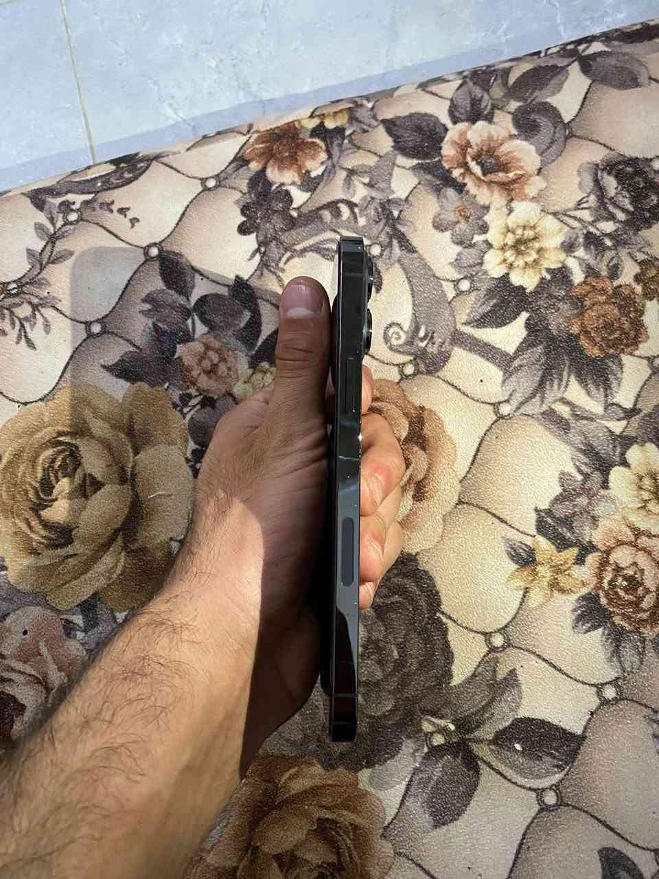 للبيع فقط
13 برو ماكس 

جهاز نظيف وشرط ما مفتوح وحاسبة نورمال بدون غراض 

ذاكرة 256 

بطارية  8‎0%

تك سيم 

نموذج M

نظافة 90‎%‎

شراي تعال خاص او اتصل 

***********

واتساب مفتوح 

سعرو  720
