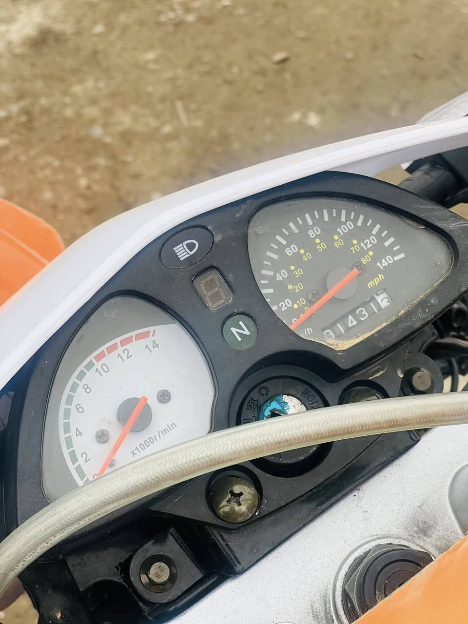 السلام عليكم كاويار موديل 26 ماصار شهر من مطبكو مرواس اب CRX350 او 300ونطي فرق  ***********
