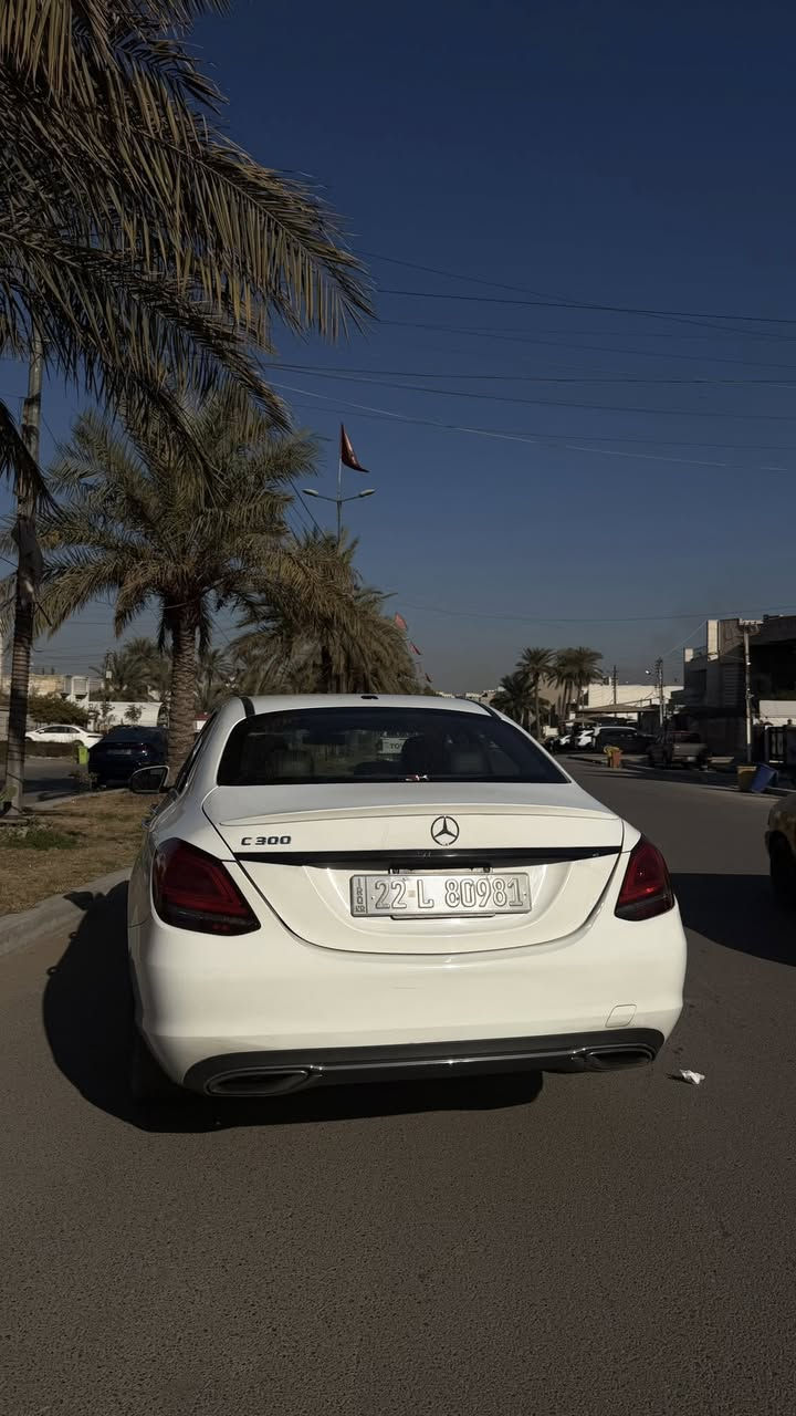 السلام عليكم حبايب للبيع C300
موديل 2019 C300  

ماشية 95000 كيلو حقيقي

رقم اربيل 

فتحة

شاشه جبيرة

تبريد  قطعتين منفصل 

كشنات امامية كهرباء وخزن وتدفئه

ستيرن كهرباء وخزن 

مثبت سرعة 

رادار جانبي 

نقاط عمياء

رادار امامي 

حساسات امامي خلفي 

كامرة خلفيه

اوتو ستوب 

اوتو هولد 

 

سايد بريك كهرباء 

5 انظمة قيادة إيكو /كوفورد/سبورت/سبورت بلاص /اندفجول 

ماسحات اوتو 

اشاير بالمري 

انارات ترحيب خارجية 

بصمة تشغيل و4 بيبان وصندوك 

محرك 2000 توربو كلش قوي و اقتصادي

السياره جاهزه مابيها اي نقص 

السيار كلش حلوه وجديد كلش  

 

بيها قطع وحده صبغ باب السايق فقط سياره داخله كلين

السعر 245$ وبيه مجال

السياره مكانه بغداد السيديه 

الرقم 

***********
