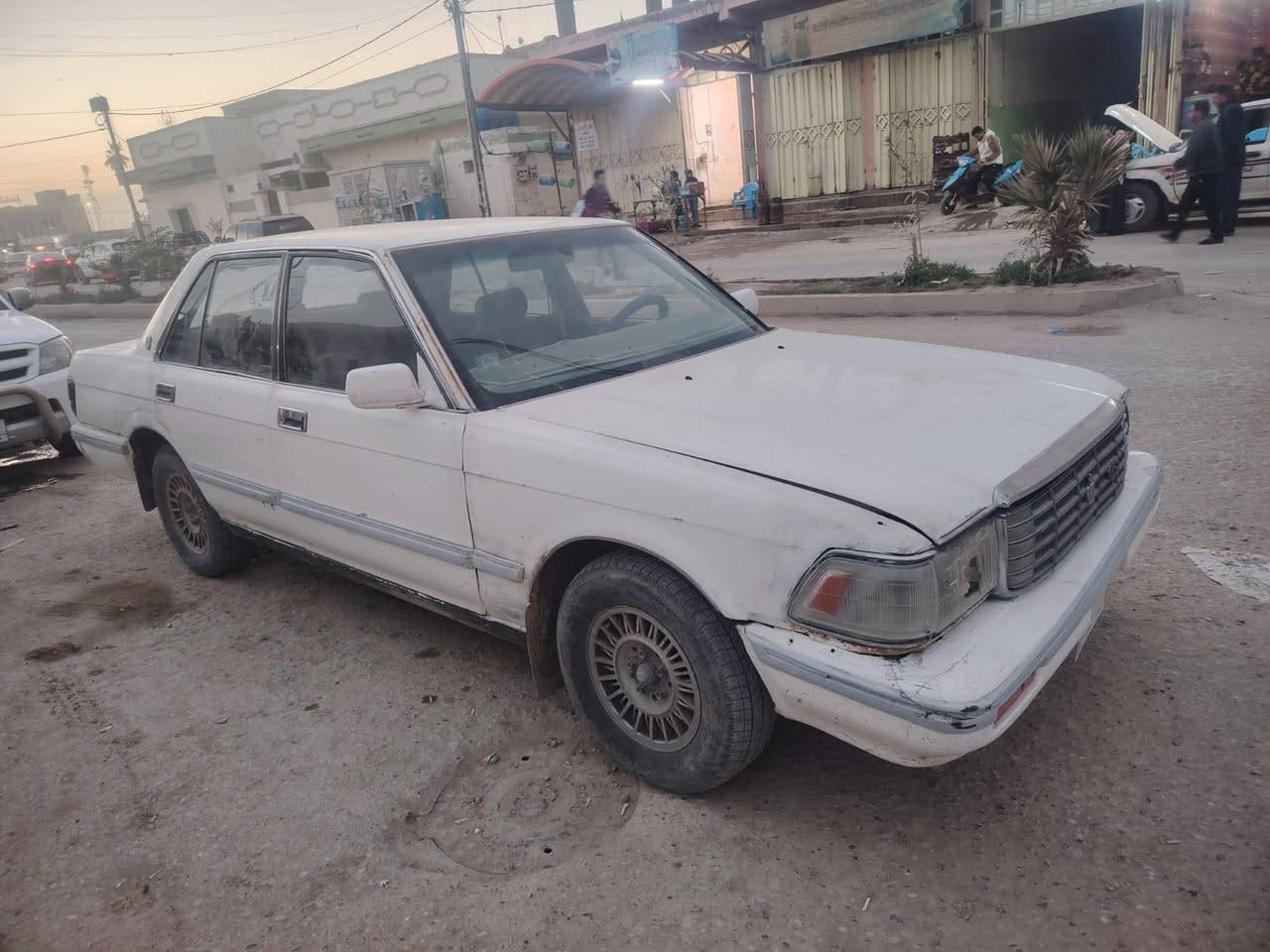 سيدان للبيع 1991 محرك كير شرط توني شادهن جدد

رقم بغداد سنويه مجدده لل 28 مشروع وطني

العنوان الديوانية

السعر 35

للاتصال ***********
