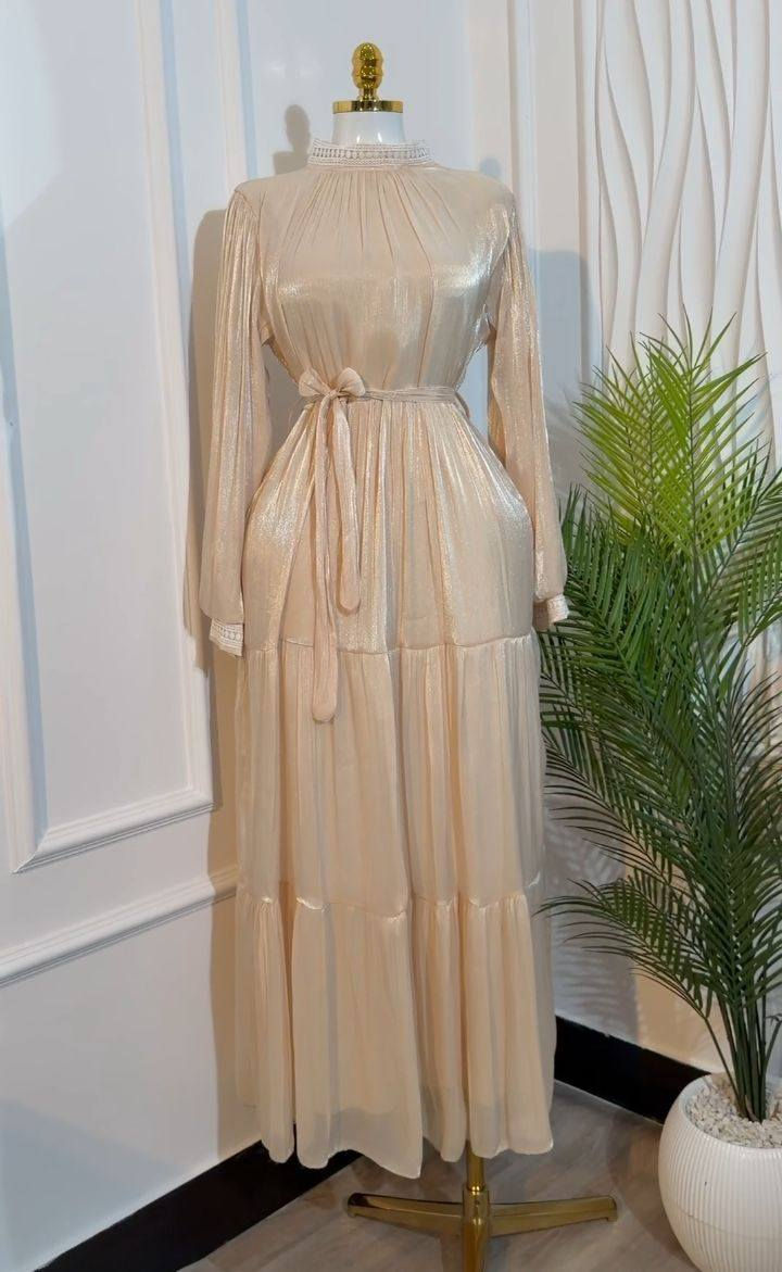 فستان خامه اوركنزه كوالتي عالي 

قياس 48/46/44/42/40/38/

#سعر قطعه 30 الف فقط

للحجز واستفسار مراسلتنا على الخاص

او واتساب ***********
