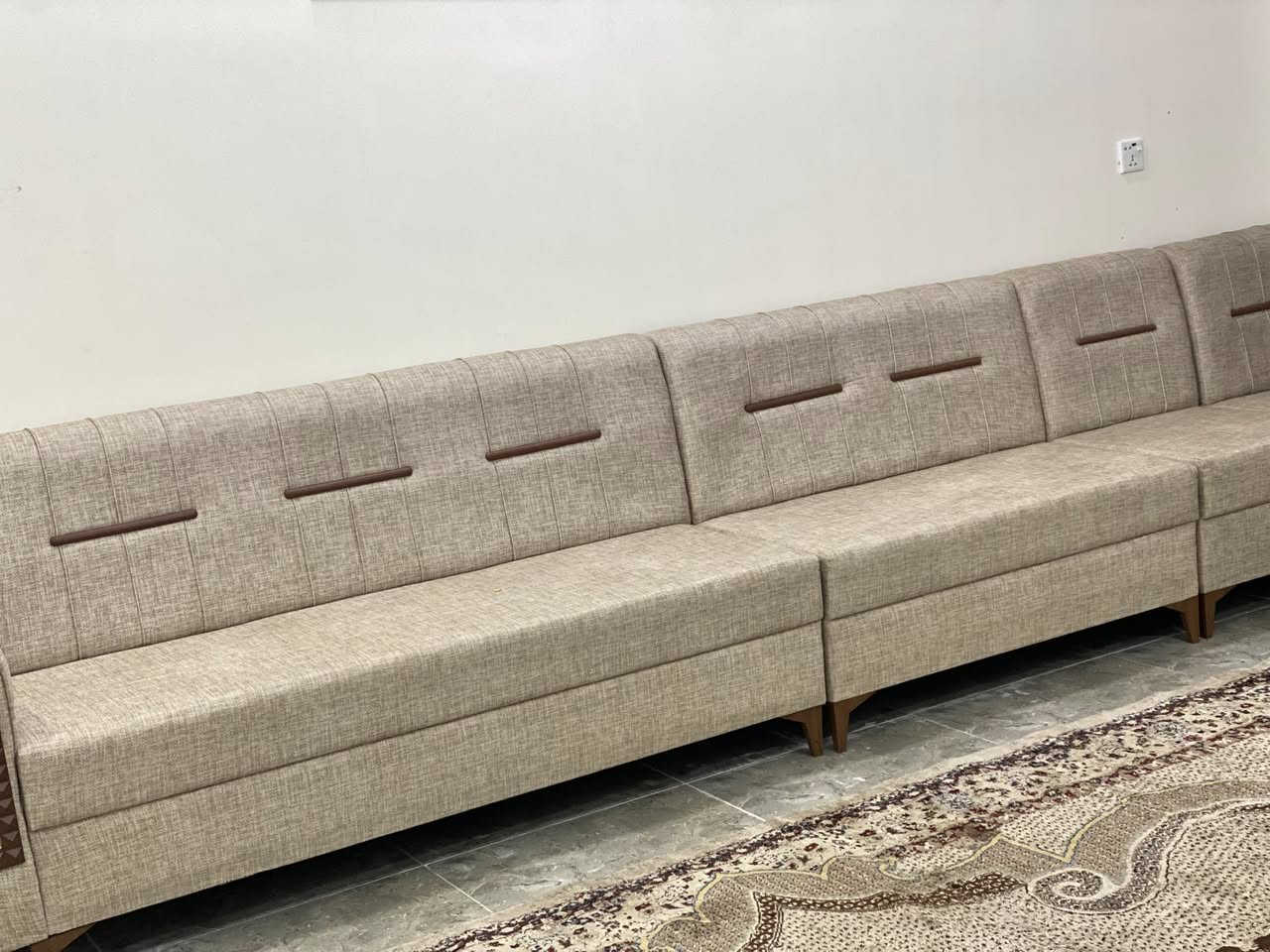 ديوان للبيع جديد بس ناصبي عشر مقاعد


**إذا كنت صاحب هذا الإعلان وتريد حذفه لأي سبب، رجاءا أرسل رسالة إلى الدعم الفني**