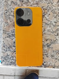 مستخدم • بدون شاشة • ذاكرة ٦٤