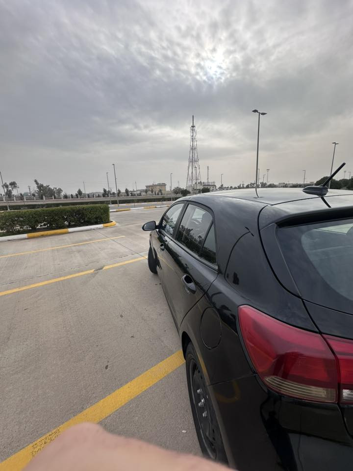 سلام عليكم كيا ريو للبيع
موديل السياره 2021

وارد أمريكي محرك 1.6 دوش المرغوب

مكان السياره اربيل.موصل

الصبغ 5 قطع

والممشى 64 الف

السعر 105$ وبيها مجال

السياره جاهزه من كلشي يعني شغل وتوكل وتحويلك ثاني يوم

*********** و واتساب موجود
