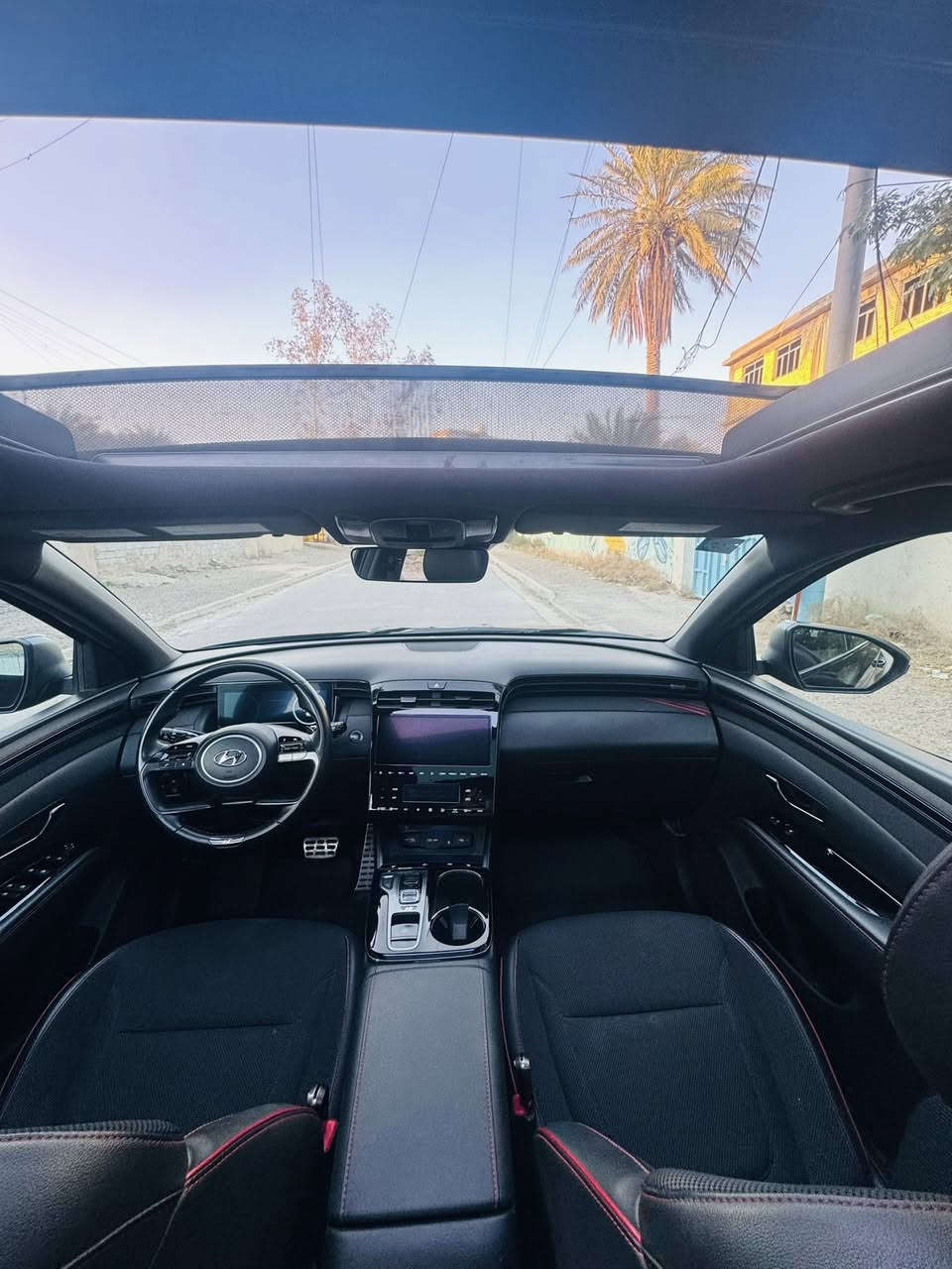 توسان 2024 NLine هايبرد
فول مواصفات جديده جداً
ماشيه 22 الف ميل
السعر 177
بيه ثلاث قطع مبدله بدون دواخل وبيه من امريكا قطعتين هم مبدلات 
بصمه 
بنوراما
4 ويل
جلد 
تدفئه كشنات فول تحكم 
رادارات 
وبعد بيه هواي مواصفات
السياره بسمي  
المكان بغداد
***********
