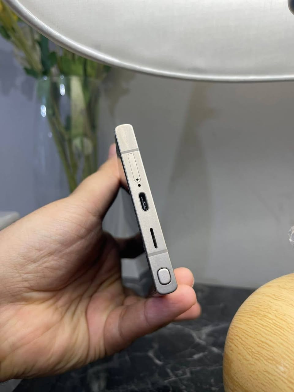 سلام عليكم
S24 الترا للبيع ذاكرة 256 شرق اوسط دبل سمكارت للبيع او المراوس حسب القناعة  ملاحظة بيه فطر بالكلاس  والسعر مناسب ب790 وبيه مجال للشراي تواصل خاص وهذا رقمي اتصال واتساب ***********
