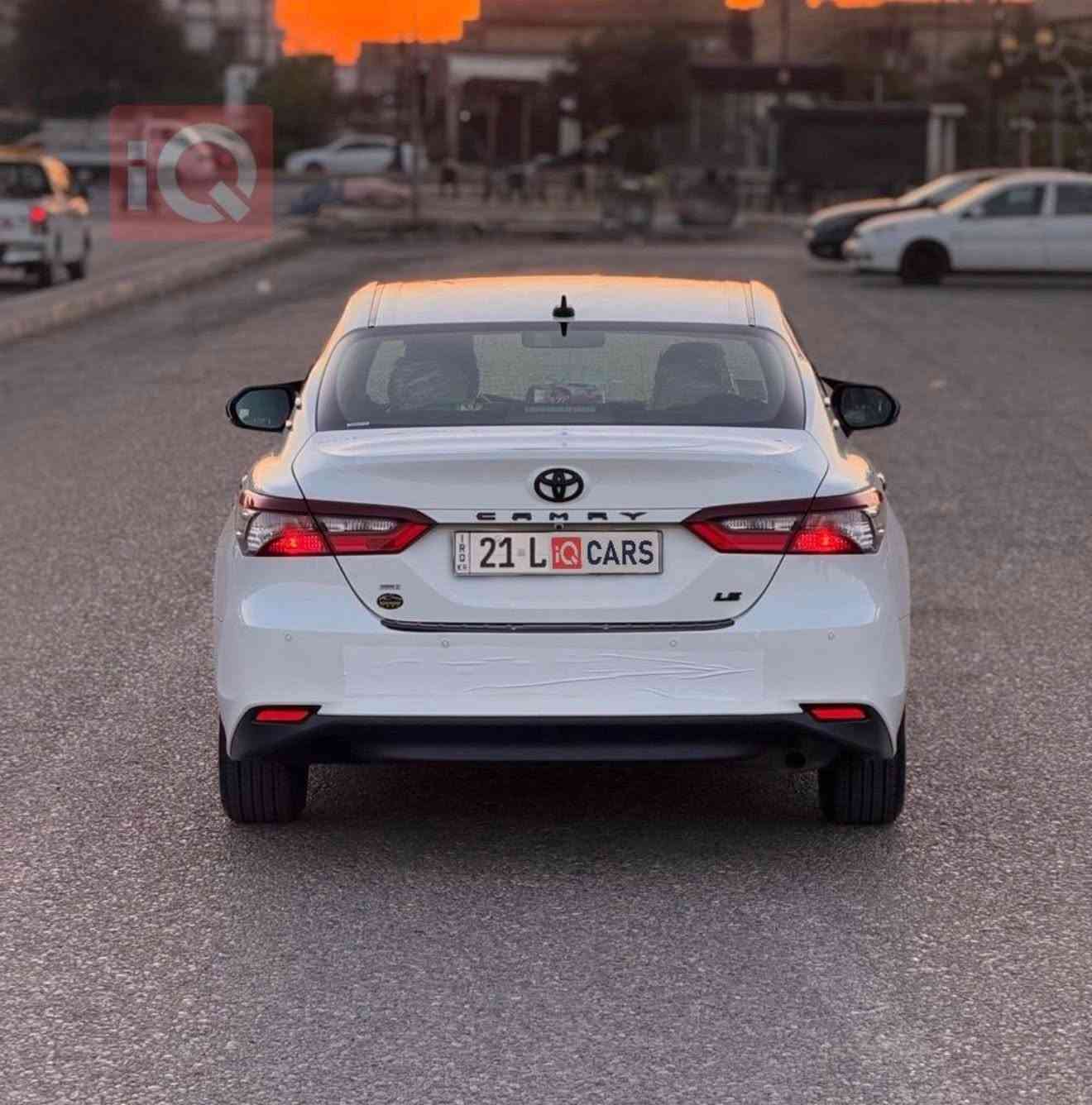 🚘 للبيع | تويوتا كامري 2023 LE خليجي 🚘
▫️ الموديل: 2023
▫️ الفئة: LE خليجي
▫️ اللون: أبيض
▫️ المحرك: 4 سلندر (2500 CC)
▫️ الوقود: بانزين
▫️ الممشى: 59 ألف كم
▫️ الحالة: كلين تايتل

✅ السيارة بحالة ممتازة جداً ونظيفة من الداخل والخارج
✅ استخدام محافظ وصيانتها منتظمة
✅ لا تحتاج أي مصروف
✅ شرط الفحص الكامل

📍المكان / كركوك

💰 السعر: (227) و بيها مجال 

📞 للمراسلة والاستفسار: (***********)

السوم للجادين فقط، والله يبارك. 🚗✨
