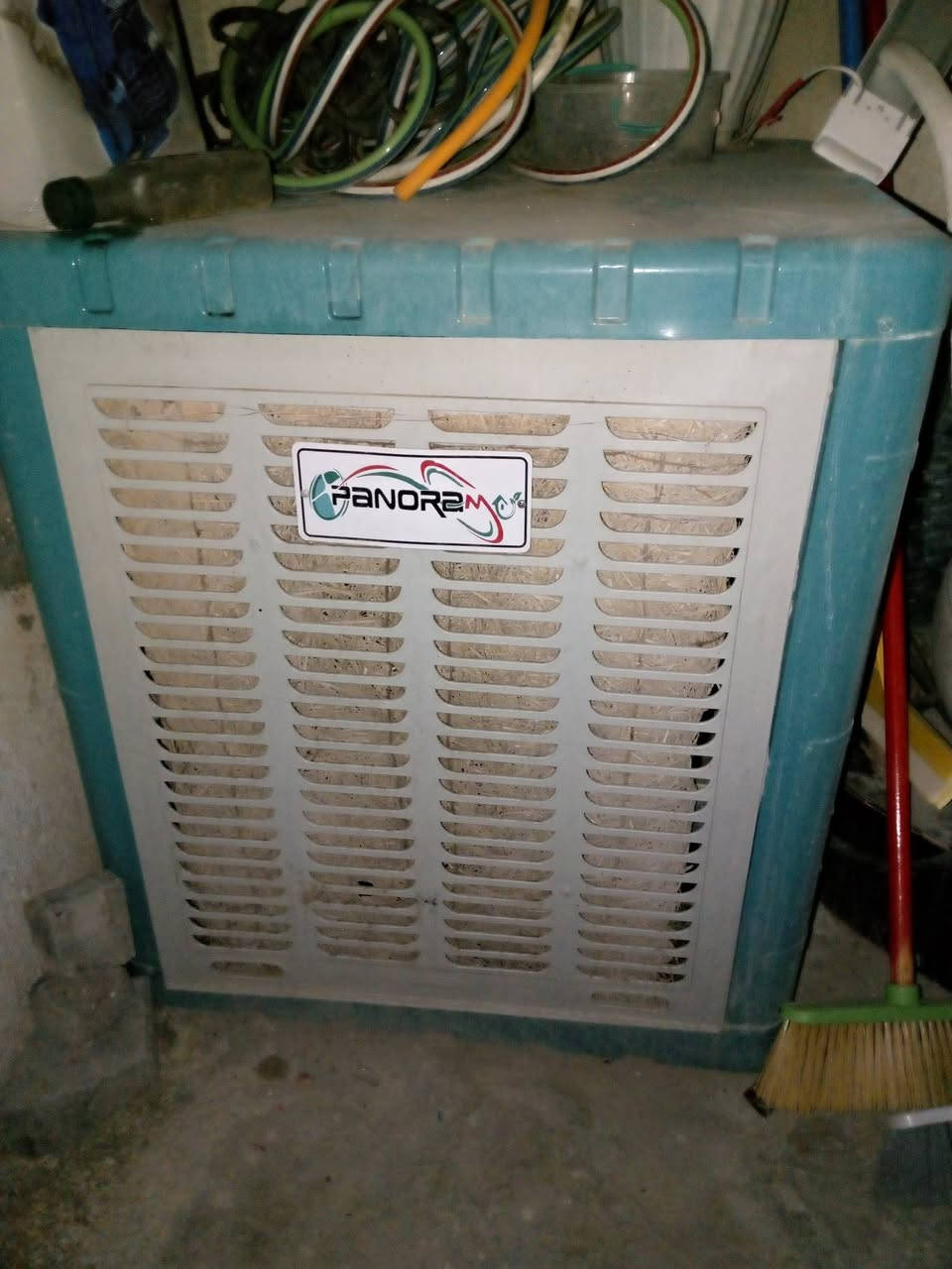 للبيع  للبيع   للبيع
طباخ أصلي باله اخو النظيف من كلشي شغال 150 ألف 
مبردة نظيفه إستعمال قليل 100 ألف 
قنينة غاز متروسة ونظيفه 50 ألف للتواصل على الواتس ***********
