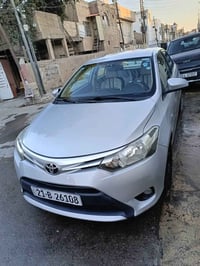 تيوتا يارس موديل 2017خليجي بيه شويه صبغ بل جاملغ مكينه كير حداديه تبري...