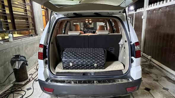 السلام عليكم 

كيا موهافي موديل 2012
 رقم بغداد مشروع وطني 
باسمي والتحويل بأي وقت
خليجي سياره كفاله عامه ضربه وصبغ وتبديل

1.سياره فول المواصفات 1/1 .
2.فتحه سقف .
3.كشنات جلد .
4.بصمه عدد 2 .
5.كشنات كهربائيه .
6.تحكم استيرن .
7.جنطه شفط .
8.مري شفط .
9.اناره ضوئيه أبواب.
10. باقي المواصفات معروفه .
11. ماشيه 63 حقيقي .
12. 6 سلندر 7 راكب 3 قطع تبريد.
13. 4 ويل.
 
((( جديده وجاهزه مكينه وكير )))
(((حداده جديدة وتبريد كلها جاهزه )))

🏠مــكــان-ســياره- بغداد حي الجهاد

✅ 💵 الــسعر: 175 وبيها مجال 
☎️ رقم الهاتف ***********
