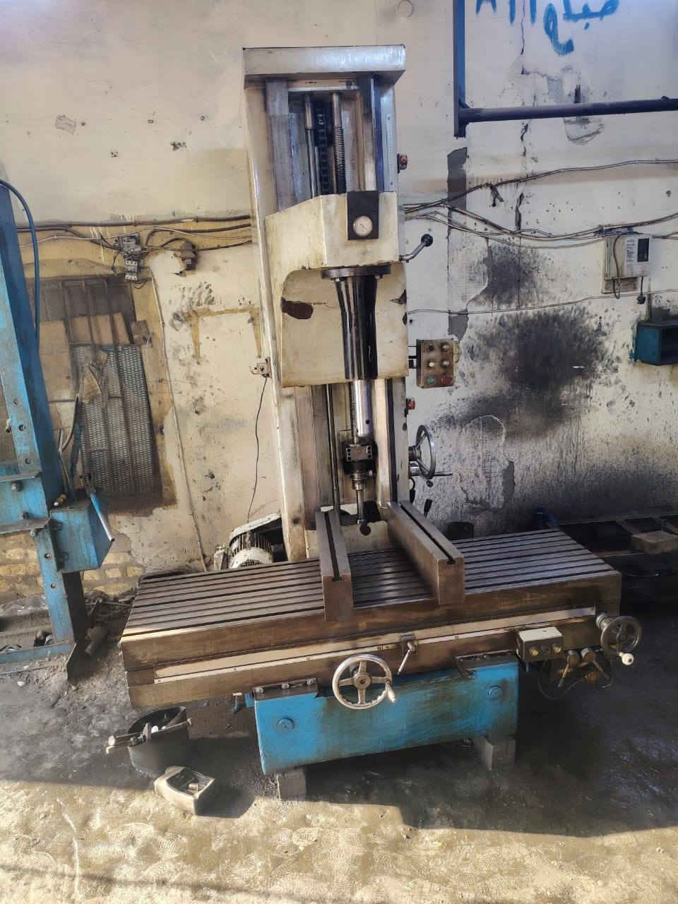 السلام عليكم
رايمر عمودي للبيع نظافه كما موضح بالصور مكاني بابل حي الصناعي للتواصل ،
***********
