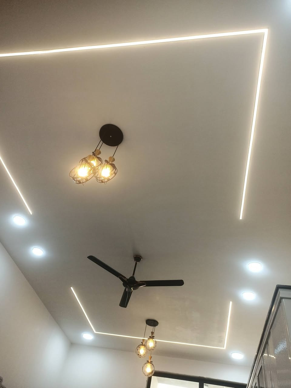 جزء من اعمالنا اتمنا ينال اعجابكم
تم تجهيز المواد من محلات الاخ حسين علاوي الحجيمي 

اشراف تنفيذ شركه نور المصطفى للمقاولات العامة 

اخوكم الكهربائي علي الشمري 

***********
