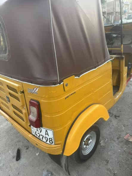 تكتك موديل ٢٠٢٠ حلوه التكتك مكاني بغداد الشراي يتصل ***********
