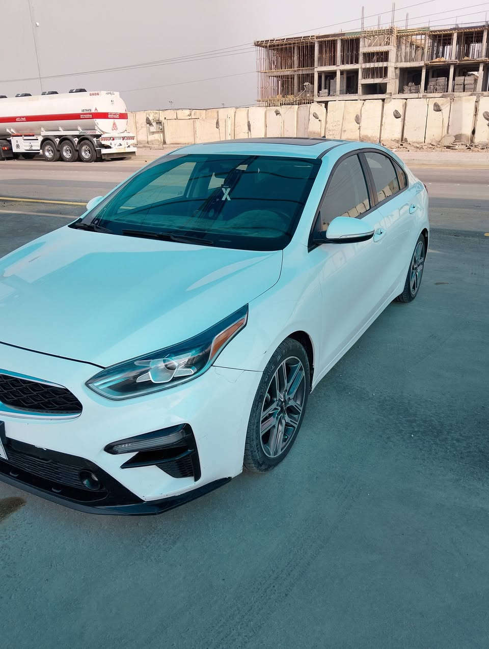 سلام عليكم كيافورتي موديل2019امريكي مكينه2000دوش السياره فول مواصفات فتحه مري شفط تبريد البيانو رادار تحكم استيرن لدي نهاري حساسات فول ماعده البصمه ضربته بامريكه جنطه بدون دواخل وبل عراق جاملغ جهاز السايق مبدل الاستفسار***********
