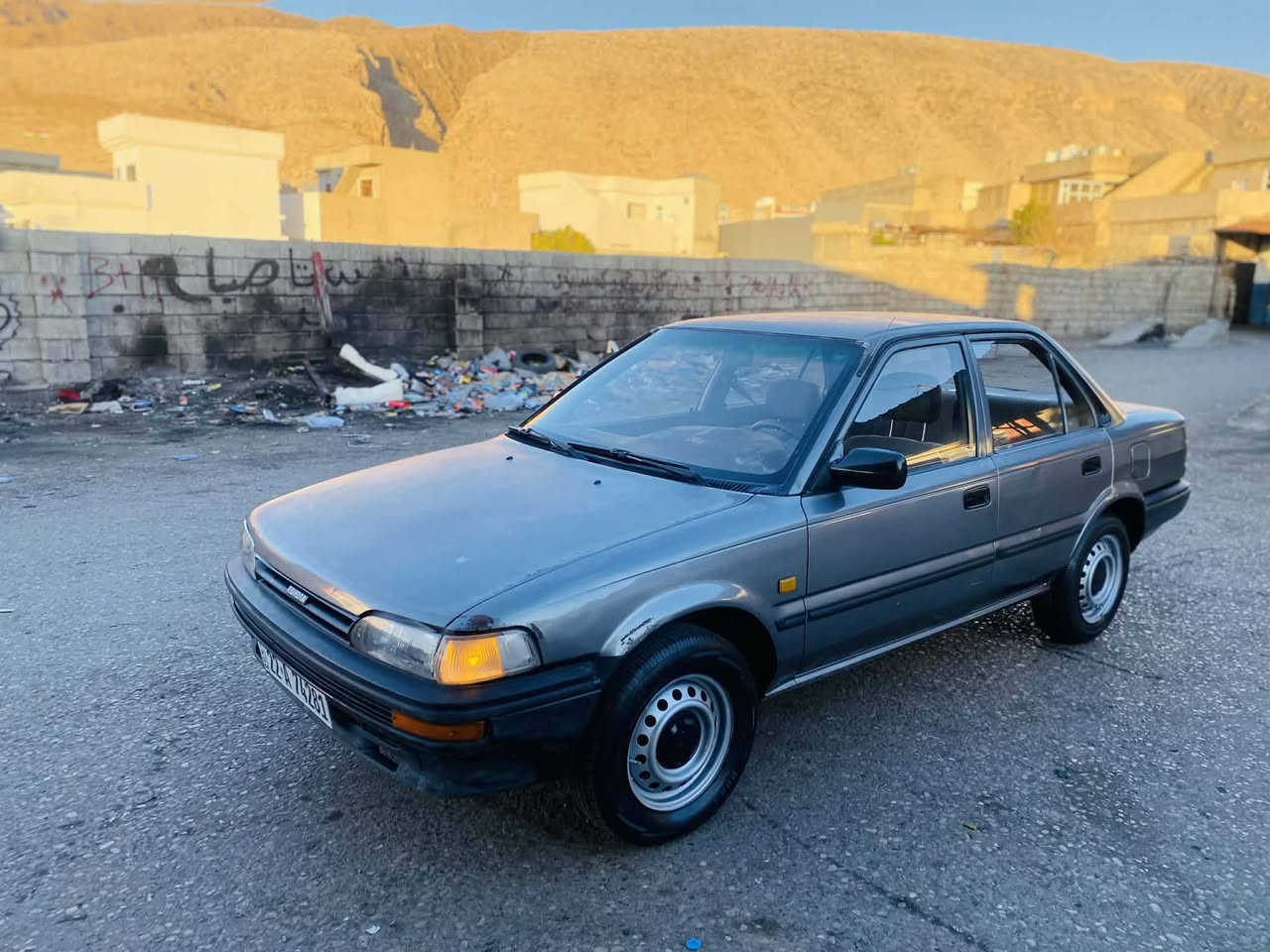 سلاو هاوريان كروله موديل 90مه كينه 16وبه خ بي لي دران بيشو بشتي كه بسه به شه رت جاملخيشي ناكريته وه له سه ده قي بيلاديه بيسبوخه قه تره سبوخي حيراقيو اوروبي نيه كيرو مه كينه و دارو به ردي به شه رت ده حامي لوده حامي به شه رت ره قه م هه ولير اسليه به ناوخويتم سنه وي هه تا ٢٠٣٠نويه كيرومه كينه ي به شه رت سياره كه ٣٨٥هه زاري حه قيقي رويشتوه سياره كه فول حاديه سحري ٥٠وه ره قه و مجاليكي برايانه يه زماره موبايل ***********
