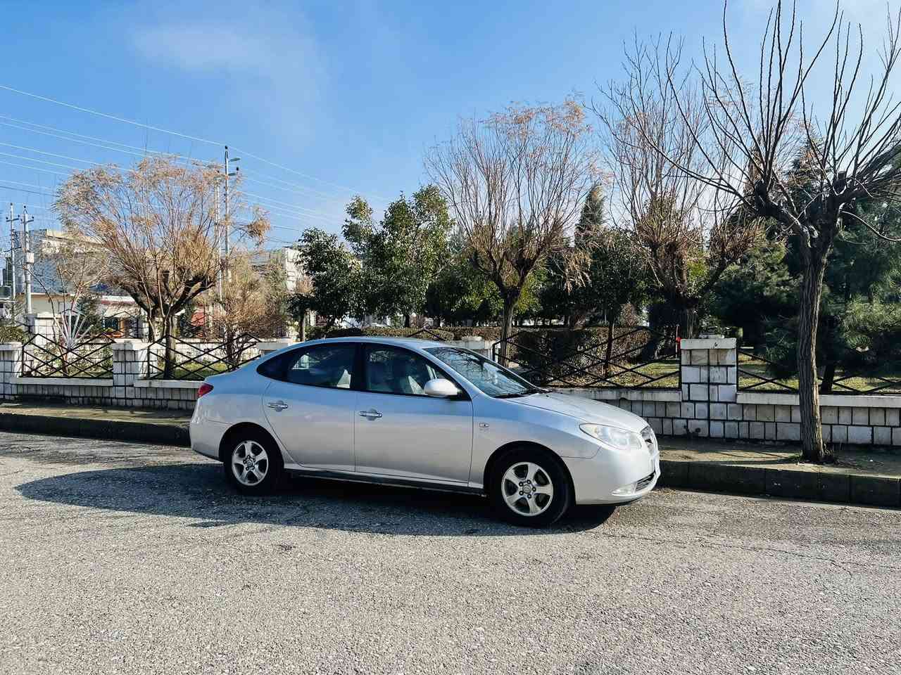 هۆندا 2007
نرخی خوار بازاڕ
مەکینە بجوکی دکشن بەرز
گێڕومەکینە بەشەرت
بێ دەعم ولێدراو
سەیارەکە نمونەیە لەجوانی
کامل مەسروف کراوە
***********
***********
شوێن:قەلادزێ
