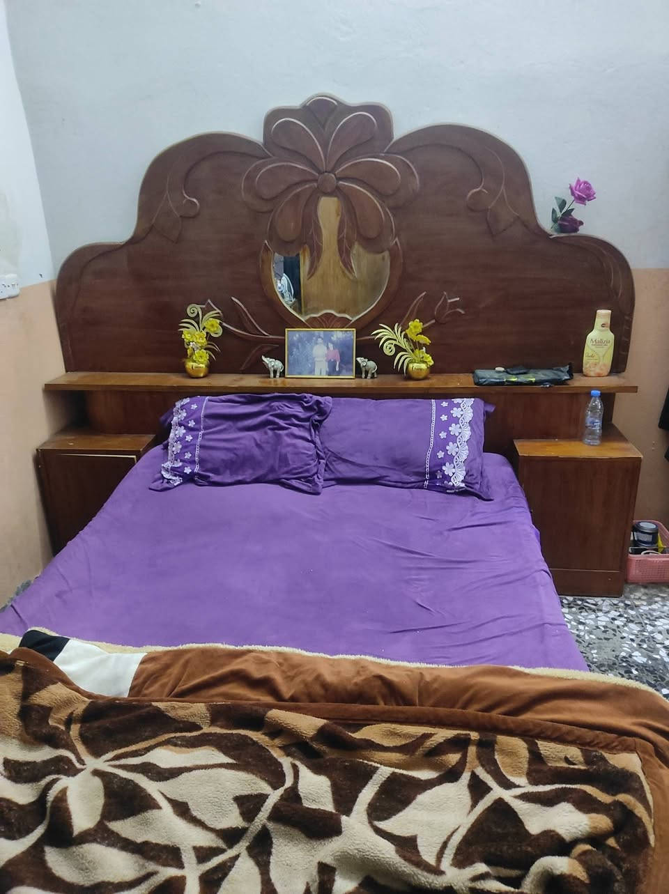 غرفة للبيع السعر ٢٥٠ وبيهه مجال


**إذا كنت صاحب هذا الإعلان وتريد حذفه لأي سبب، رجاءا أرسل رسالة إلى الدعم الفني**