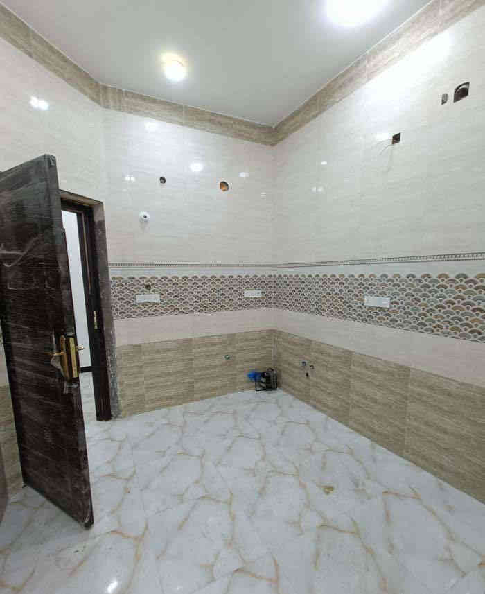 شقه طابق اول للأيجار 
تصلح لسكن العوائل 
العنوان /   الجزائر📍
المساحه / 100  م 
المحتويات /  غرفتين منام + صاله + 
استقبال + صحيات + مطبخ
الأيجار / 750 الف  
للتواصل :
***********
***********
***********
