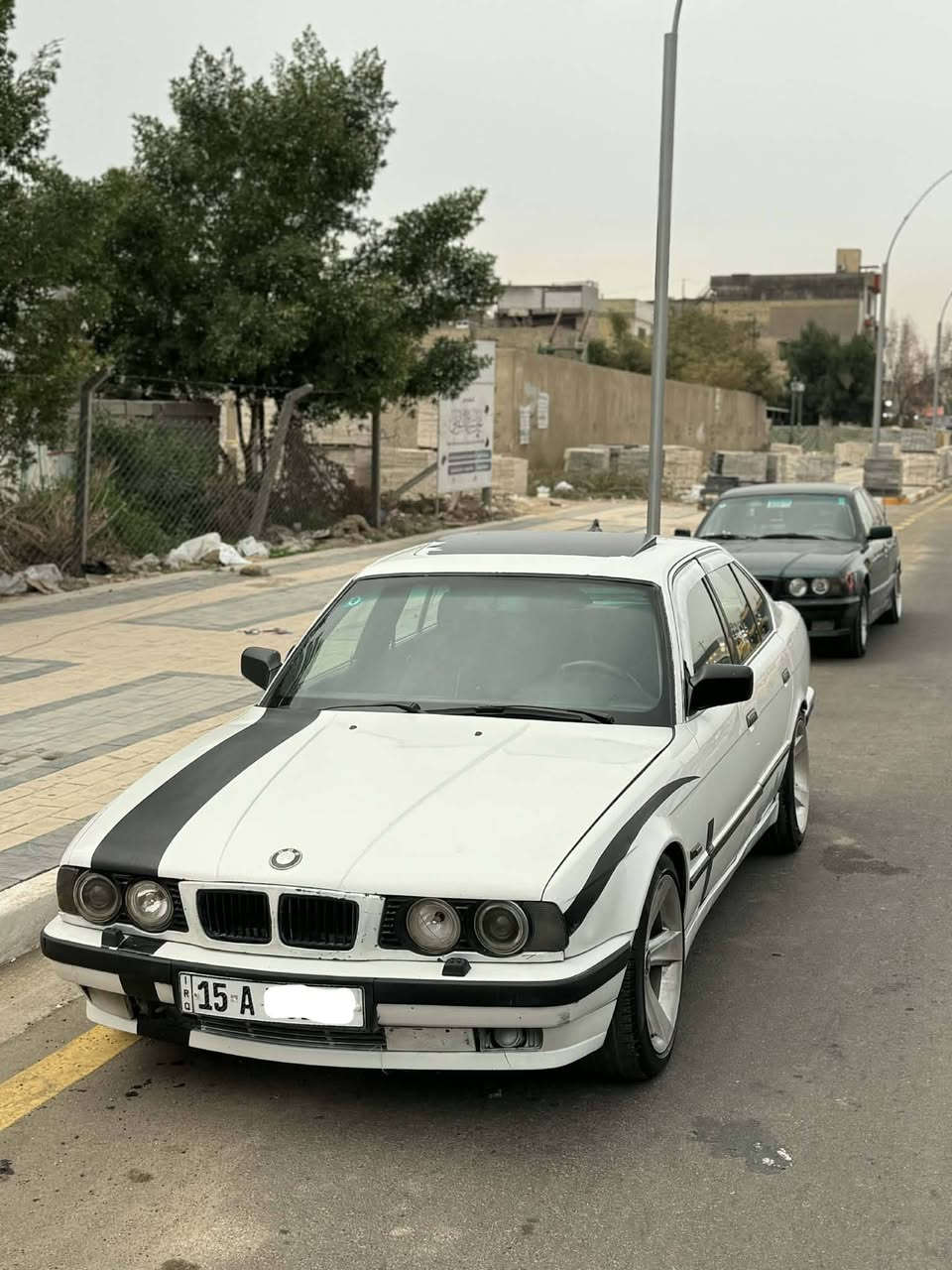 سلام عليكم
بي ام 525 مفتوح  بلاد 
سنويه وارقام جدد 
 رقم انبار 
سنويه للـ 2030
داخل  جديد 
باتري جديد
تخم تاير جديد
ويل هامان
باسمي تحويل ثاني يوم 
يرادلها تلحيضات بسيطه 
مكاني بغداد دوره 
 سعرها 44 بيها مجال
رقم التليفون 

‭0787 586 6157‬
