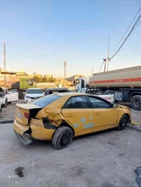 للبيع فورتي 2010 رقم بغداد انكليزي تعرضت الحادث ابيع على حادثها مصفرة ...