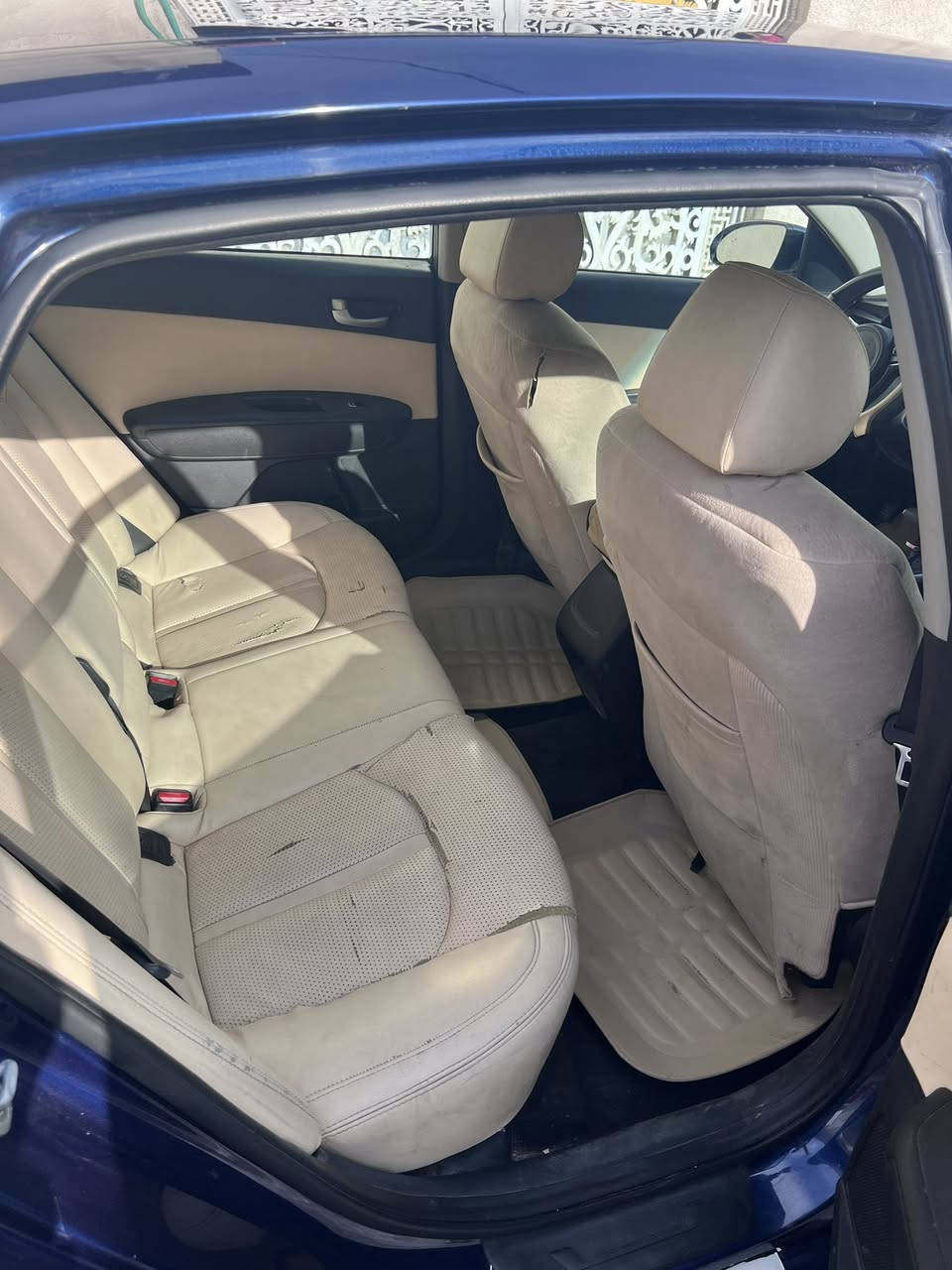 السلام عليكم كيه اوبتما امريكي ٢٠١٨ضربته بجم جاملغ وبنيد سياره ماشيه ٨٨ميل رقم ذيقار جديد بسمي موجوده بلبصره  مواصفاته معروفه رادار جانبي وتحكمات جاهزه سياره سعر ١٤٠ وبيه مجال 

‭٠٧٧١ ٨٣٦ ١٣٨٢‬
