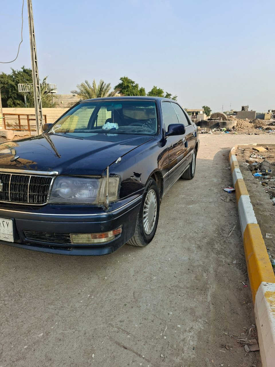 كراون راس الثور 99
رقم بصره 
مداور ثاني يوم 
مكفولة كص ونقل جثة واصوليات .مصبوغه عام
مكينة vvt 2500 فيشه وحده 
تخم تاير . حدادية .كير ، مكينة كله نظيف 

عنوانها /ذي قار -الشطره

***********

السعر 75 وبيها مجال
