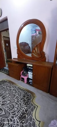 غرفة خشب عراقي • نضيفه • بغداد اللطيفيه