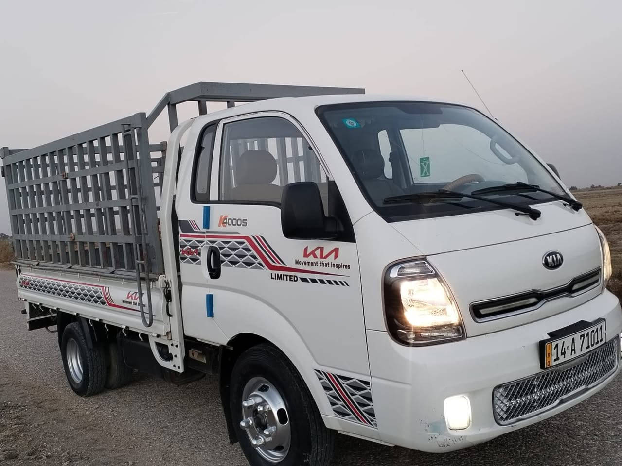 السلام عليكم شباب سياره كيا فحل  للبيع مديل 2022
لسعر 167
رقم  بصره دولي سنويه مجدده 2028  مشروع وطني تحويل مباشر سياره شرط بيع علئ فحص نضافه 100بل 100
تبريد ثلج ا سياره بكيت كروتك عليه ذا جيت والكيت مو نفس الحجي وني خادم تصل وشلع عيوني بل عافيه علئ الياخذها
 ستخدام شخصي بل عافيه علئ الياخذها مجهزه من كلشي 
  وجاهزه شرط سياره زيرو لا رصعه ولا شخط البم علئ شريكه وسدر علئ شريكه  الف ما ذب عليها  كفاله عامه لاضربه لا صبغ لا خياس مكينه لاتنقيص ولا تبخير حداديه اكسن تخم تايرات بكيت سياره الف ما ذب عليها  سياره مال جناي مكاني  ناصرية رقمي
***********
