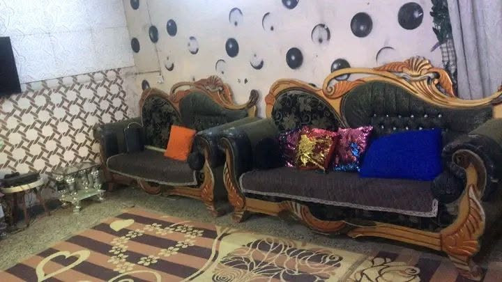 تخم عشر مقاعد 100 وبي مجال 
هذاك حسابي نحذف إلي نشرت بي سابقا


**إذا كنت صاحب هذا الإعلان وتريد حذفه لأي سبب، رجاءا أرسل رسالة إلى الدعم الفني**