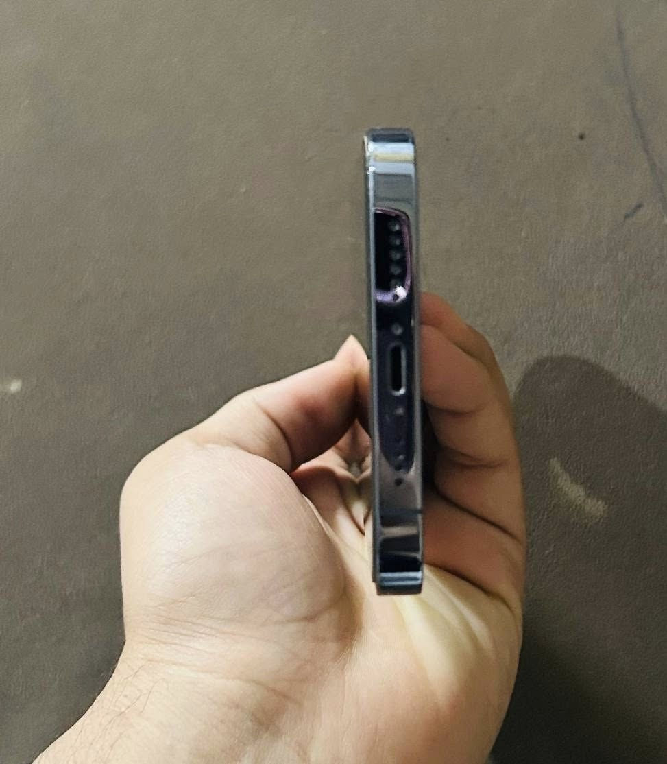 السلام عليكم ايفون ١٣ برو ماكس امريكي مبدل شاشة اصلية فقط فقط 
بطارية ٩٤٪؜ نظيف من كل النواحي 
خالي من الملحقات 
السعر ٦٥٠الف وبي مجال بسيط


**إذا كنت صاحب هذا الإعلان وتريد حذفه لأي سبب، رجاءا أرسل رسالة إلى الدعم الفني**