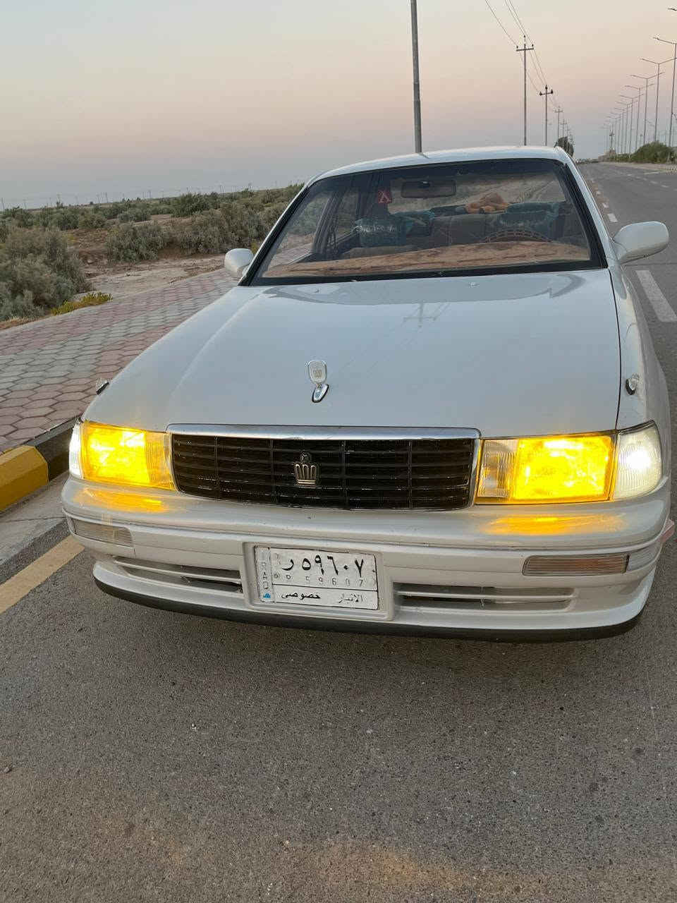السلام عليكم بطه منفصل 94 رقم انبار مشروع وطني تحويل ثاني يوم سيارة مكينه وكير 2500 ديلكو السيارة مكفولة مكينه وكير مصبوغه عام بدون معجون حداديه وتخم تاير باتري جديد منضومه زنون غرفتها جديده دشبول نضيف كلش شاشه مضخم سماعات كهربائيات كلها شغاله تبريد شغال سيارة مال جناي سعرها 50 وبيها مجال مكانها واسط الموفقية ***********
