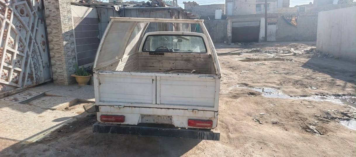 سياره بيكم موديل 85كير ومكينه خير من الله كهربائيه نص شغال ونص لا هورن لايت اشاير شغاله حداديه خير من الله السعر 19
وبيه مجال بيع مستعجل عنواني النجف الاشراف رقم تلفون ***********
