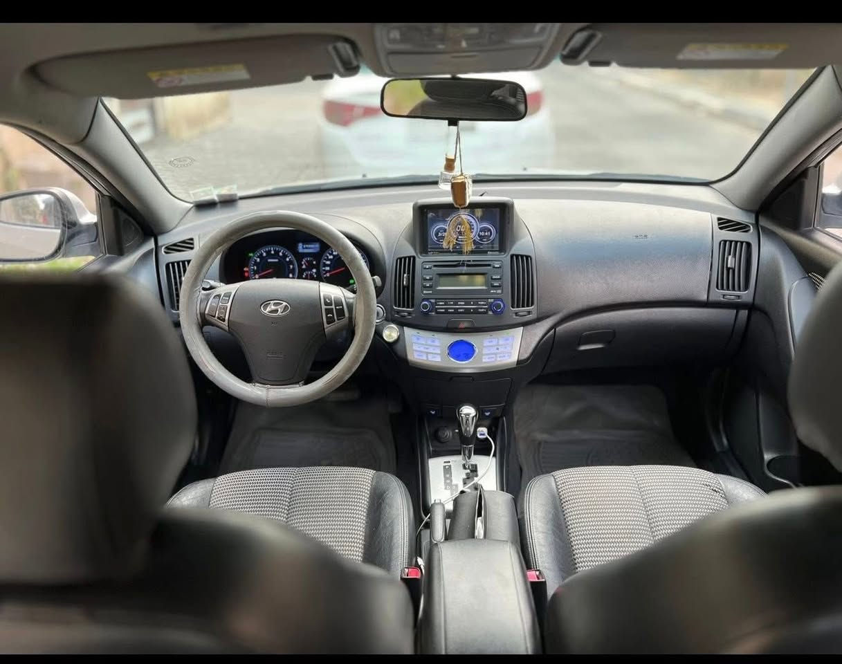 لنترا. صابونه  1/1
شاشا *بصمه*كشن جلد

فول مواصفات عده فتحه #اقره تفاصيل عدل

متومه اربيل رقم جديد شرط حاسبه سنويه ل٢٨

شياره فول
شاشا بلاديه 
بصمه بلاديه 
كشن جلد مطعم ب مخمل 
كشن كهربائي +تدفئه
تبريد ثلج 
تدفئه جهنم
انضمه قياده
شاشا اعطال
كامرا خلفيه
اشاره بلمري
حساس امامي +خلفي
لايت كرستال
مسجل فول نقاوه ٧سماعات دمام +حاكيه

ملاحضه بيه مواصفات اتحده النتره بيه هيج شغلات
يجن كله سويج ومخمل وبدون شاشا هاي مفوله اقره تفاصيل عدل واني خادم 

مكينه 1600
مكينه وكير طك كارتون
حداده ١٠٠/١٠٠
تخم تاير +ويل كارتون
كهربائيات كله شغاله

السعر 48$

سياره خير من الله شرط الف دينار ما ذب عليه جاهزه من كلشي 

مكان ميسان 

اي ستفسار  ***********واتساب
