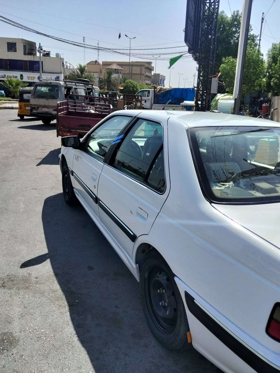 السلام عليكم بيجو مديل 2025 للبيع مكفولة كفالة عامة رقم واسط دولي باسمي مداور ثاني يوم مكاني كوت السعر خاص لاستفسار رقم ***********

