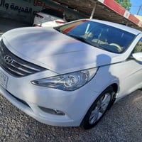 سوناتا ٢٠١٣ محرك ٢٤٠٠ دوش داخل بيجي محرك كير بدي فقط بارد قليل جدا مكف...