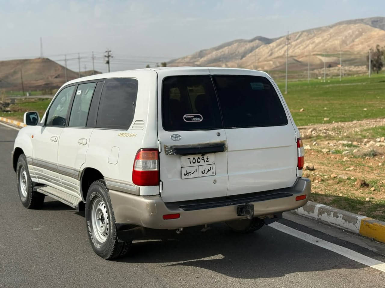 مونيكا موديل 2002سى روعبى ناو زه رد ناوى نيه له حاسيبه ى به غداد كيرو مه كينه و ته بريدو ده بل ئه كسلو هه موو به شه رته ٤ تايه وويلى نويه سيا ره كه ٤ پارجه ى بو ياغه  باقى هه موو به ش رته مالى دو سته 
سعرى 119
***********
*********** كويسينجاك, أربيل
