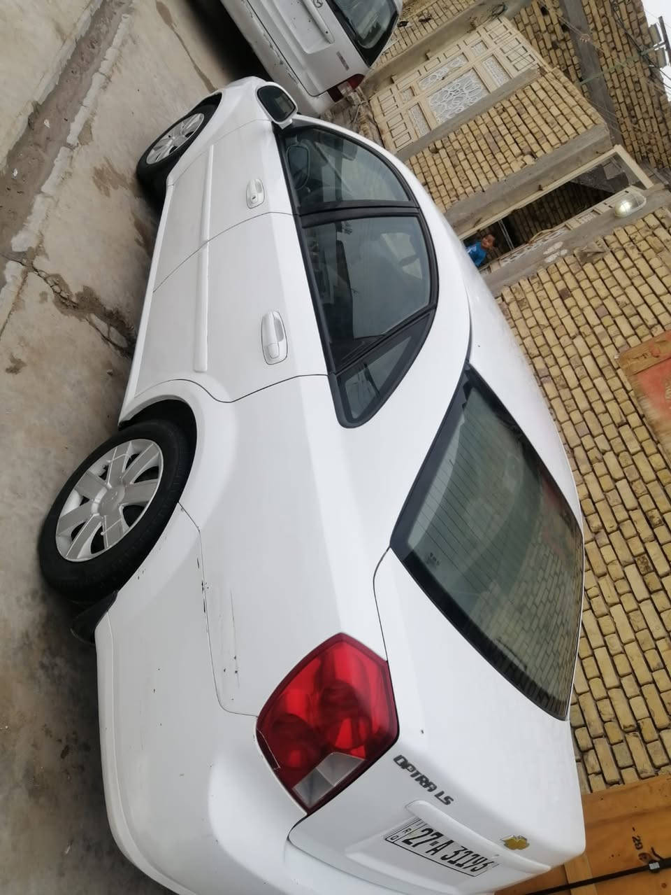 ألسلام عليكم
اوبترا موديل ٢٠١٠ خليجي
رقم ذي قار  انكليزي بااسمي تحويل ثاني يوم

دواخل السياره ع وضع الشركه + شاشة أكبر حجم وكاميرا خلفيه
باتري جديد  وتخم تاير
تبريد ثلج
كير ومحرك خير من الله
حدادية جديده 

بيها قطعتين جاملغ امامي تبديل جهة عكس السايق
وصبغ جاملغ خلفي جهة السايق أثر ضربه خفيفه بدون دواخل 
عنواني ناصريه سوق الشيوخ

السعر 76 $ ورقه وبيه مجال قليل
***********
