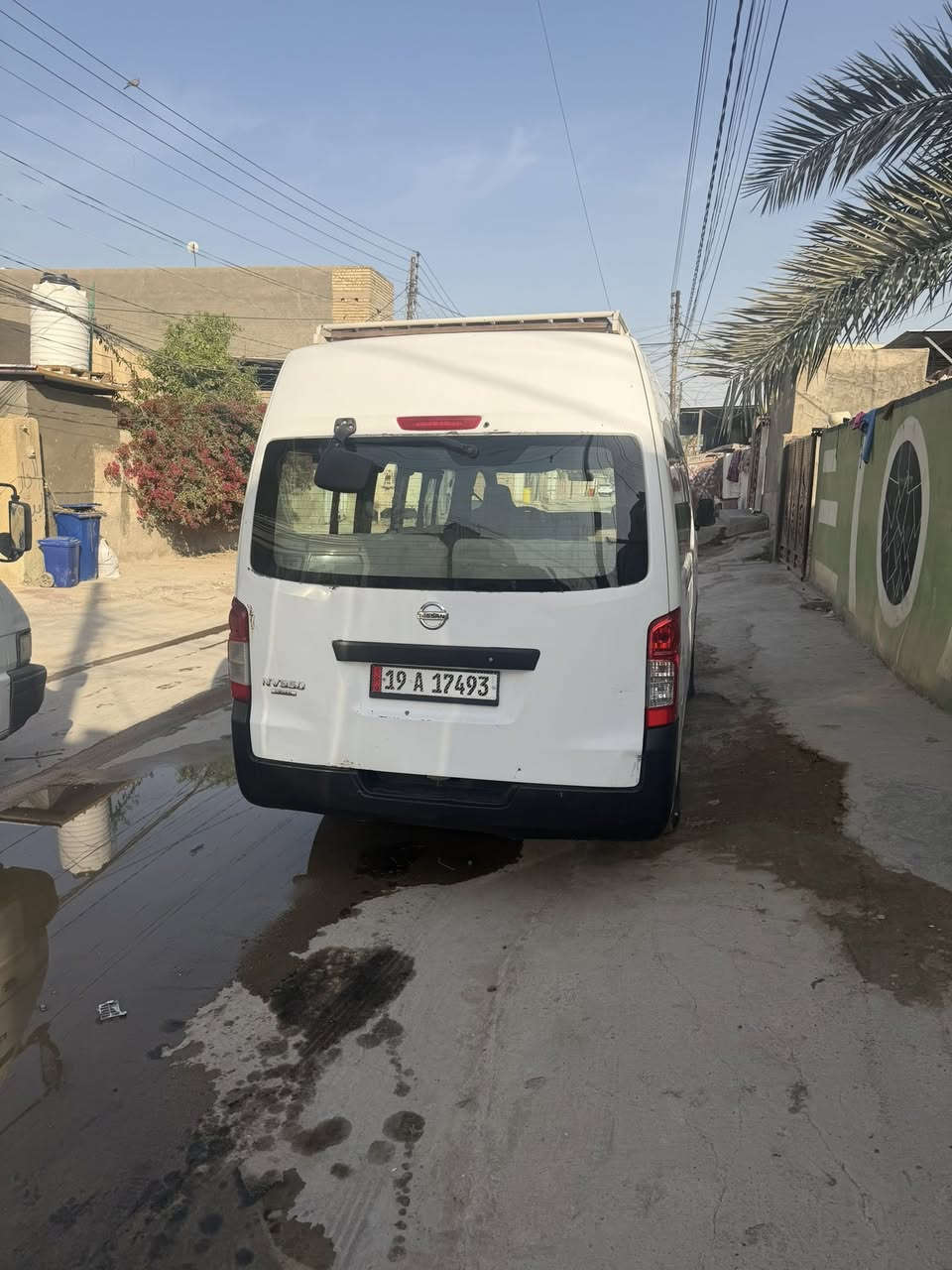 السلام عليكم نيسان موديل 2014
مكفوله من الصبغ بس الكدام عينك 

ماشيه 370 حقيقي شرط الفحص 

السعر 175 وبيه مجال حك الجيه 

للاستفسار ***********
